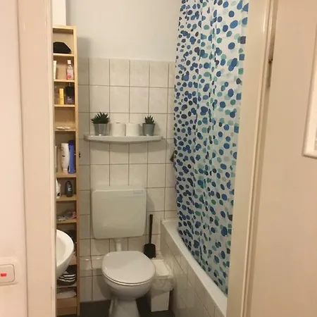 Single In A 2-bedroom Centrally-located In The Belgian Quarter *
