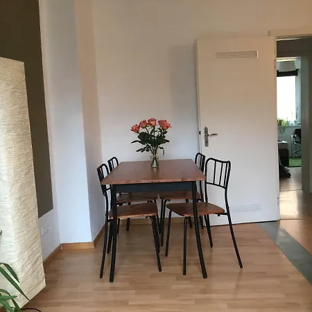 Single In A 2-bedroom Centrally-located In The Belgian Quarter